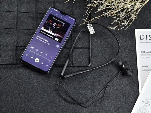 娱乐吃瓜酱夹子音